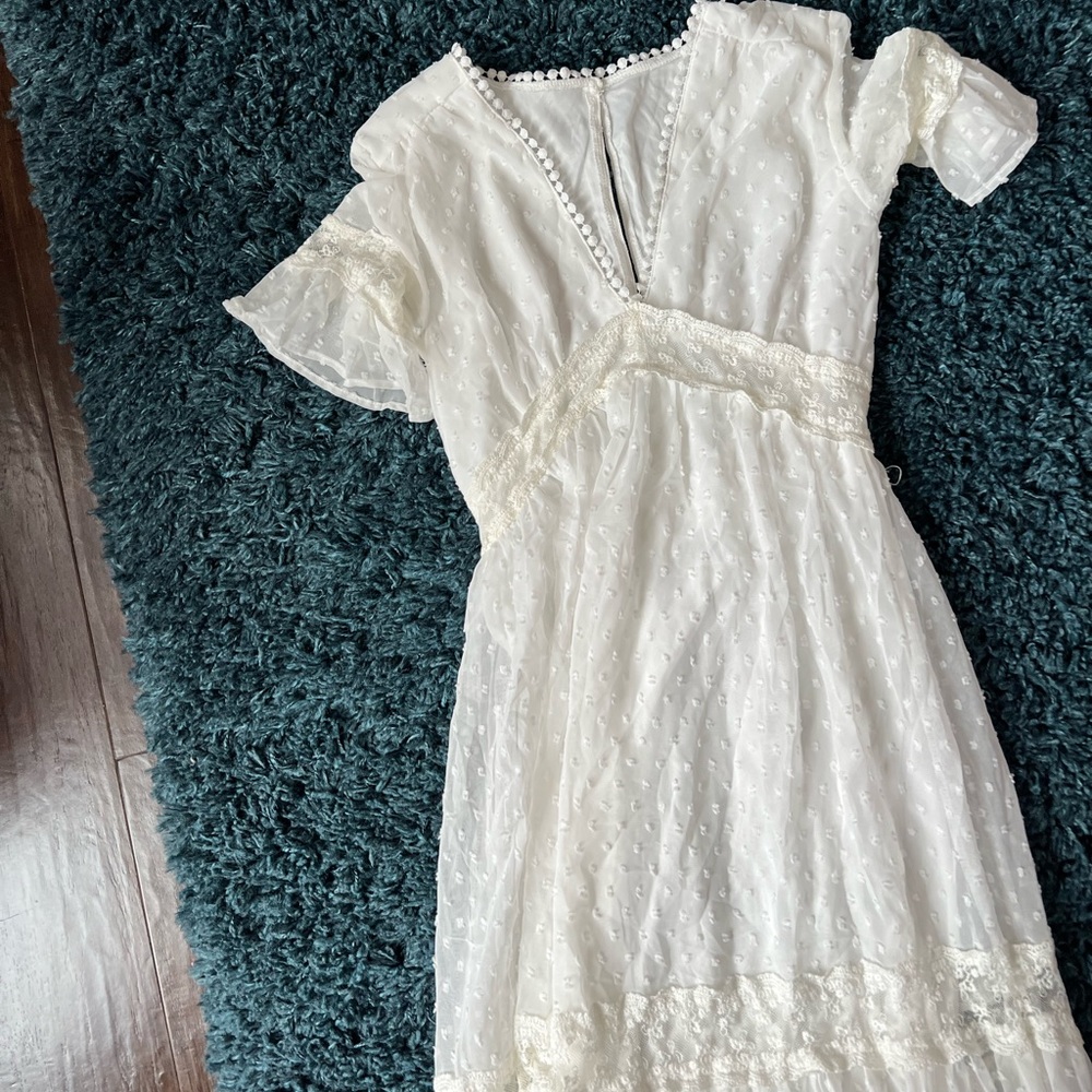 white short sleeve maxi dress
